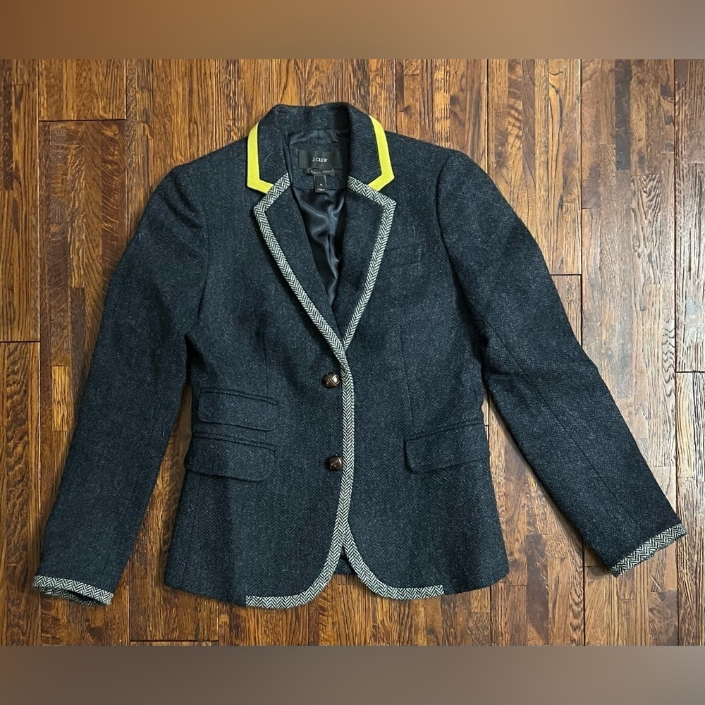 J CREW Wool Schoolboy Blazer with Neon and Herringbone Trim in Navy Size 0 - Picture 2 of 7